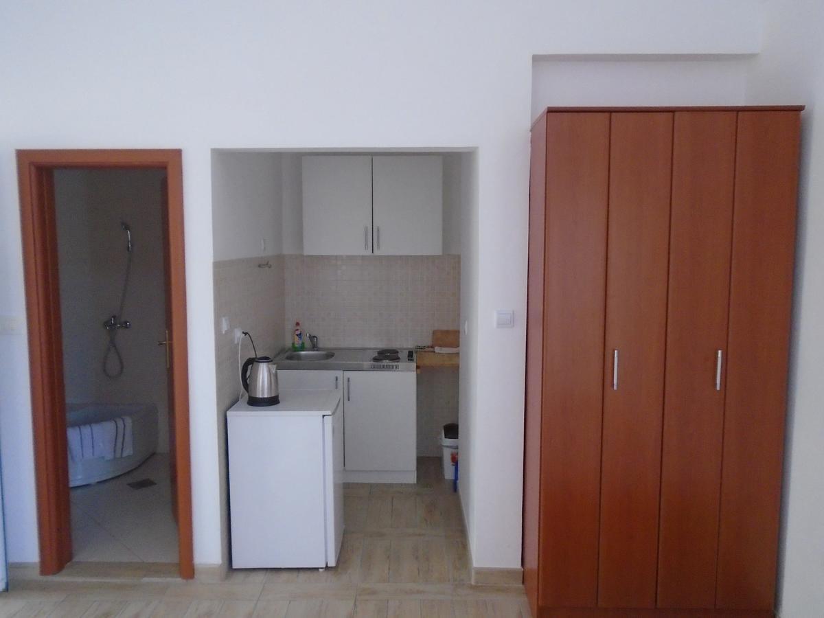 Apartments Kanli Kula Herceg Novi Exterior foto